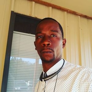 Meet your Posher, Ronnie